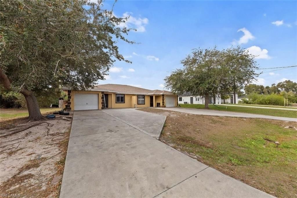 5113/5115 24th ST SW, LEHIGH ACRES, FL 33973 — photo 3