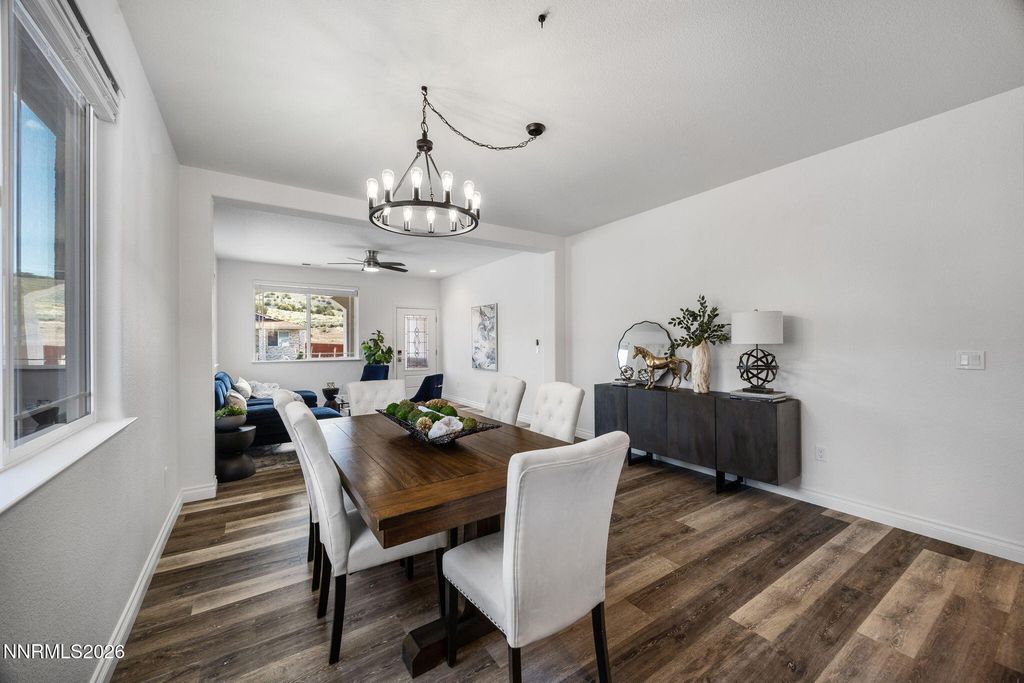 Image 10 of property listing at 19013 Alpine Walk Court, Reno, NV 89508