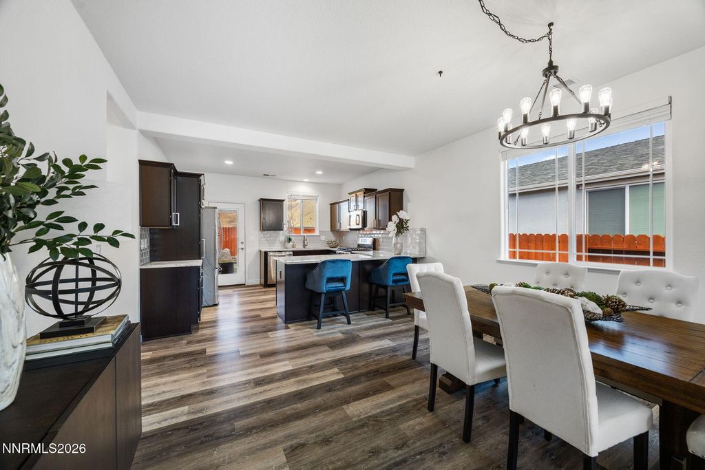 Image 8 of property listing at 19013 Alpine Walk Court, Reno, NV 89508