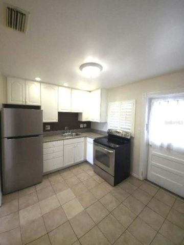 3903 W MORRISON AVENUE, Tampa, FL 33629