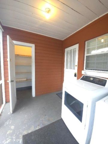 3903 W MORRISON AVENUE, Tampa, FL 33629