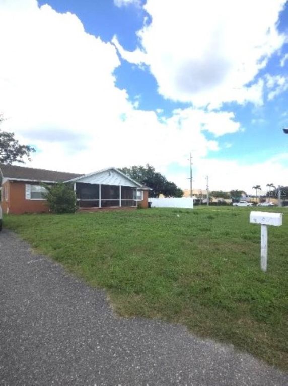 3903 W MORRISON AVENUE, Tampa, FL 33629