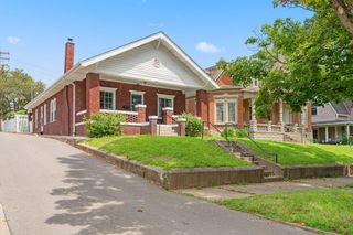 719 E SPRING ST, Boonville, MO 65233