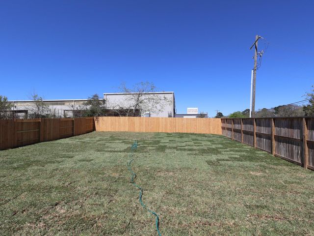 108 Wasatch Peaks Way, Willis, TX 77378