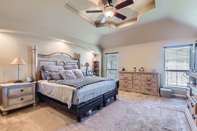 206 Swenson DR, Hutto, TX 78634