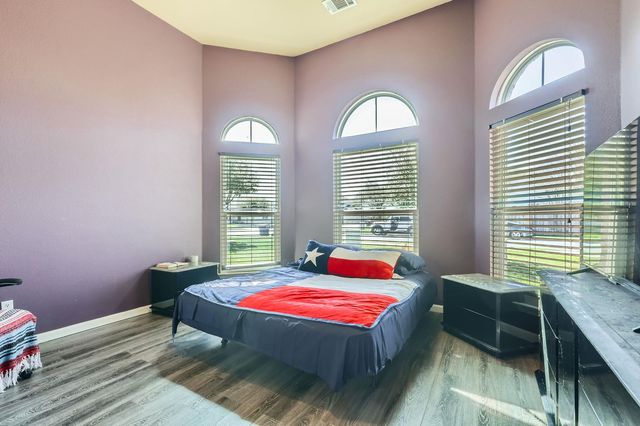 206 Swenson DR, Hutto, TX 78634