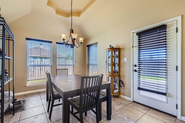 206 Swenson DR, Hutto, TX 78634