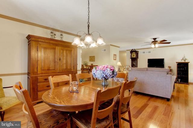 3 CLOVER DR, Littlestown, PA 17340