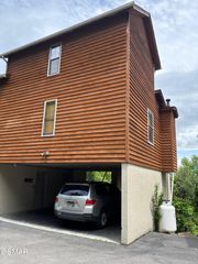1226 Sky High Way, Gatlinburg, TN 37738