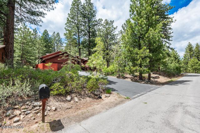 350 Black Pine Court, Reno, NV 89511