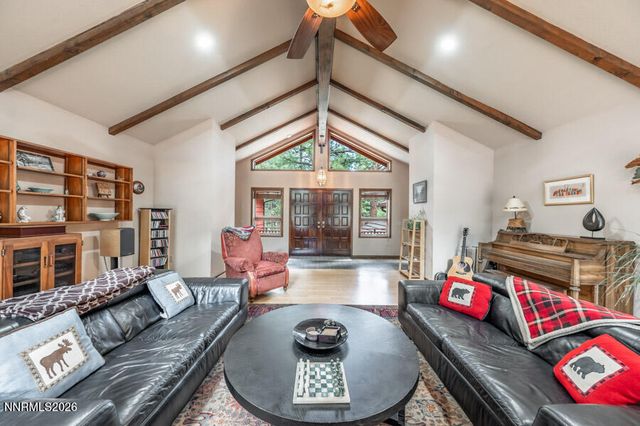 350 Black Pine Court, Reno, NV 89511