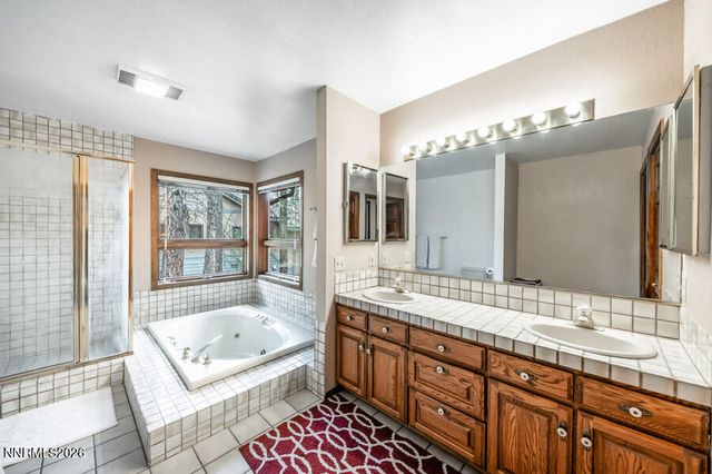 350 Black Pine Court, Reno, NV 89511