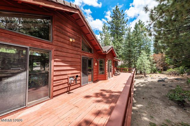 350 Black Pine Court, Reno, NV 89511