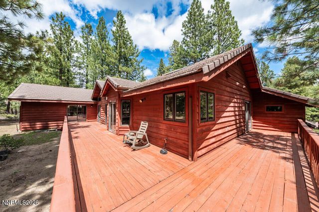 350 Black Pine Court, Reno, NV 89511