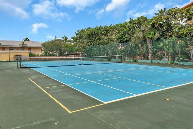 1009 N Ocean Blvd 303, Pompano Beach, FL 33062