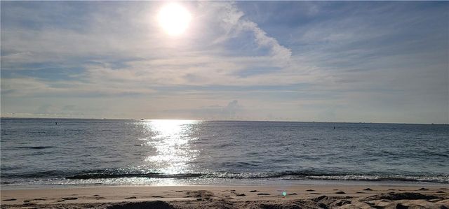 1009 N Ocean Blvd 303, Pompano Beach, FL 33062