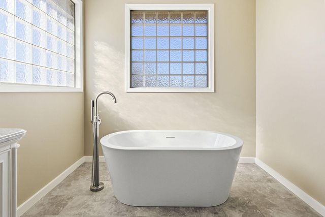 1317 TROON DR, Columbia, MO 65203