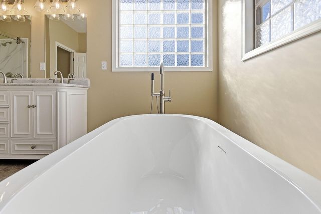 1317 TROON DR, Columbia, MO 65203