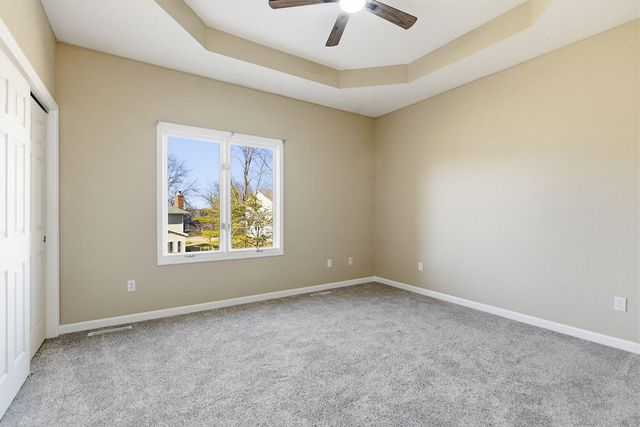 1317 TROON DR, Columbia, MO 65203