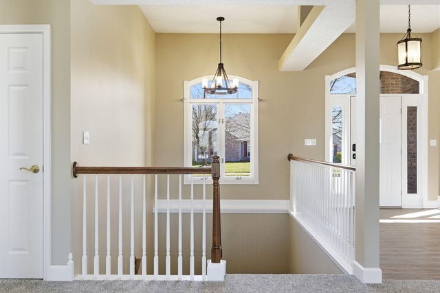 1317 TROON DR, Columbia, MO 65203