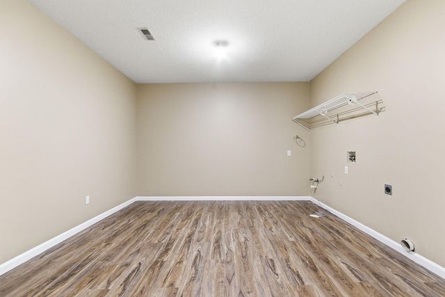 1317 TROON DR, Columbia, MO 65203