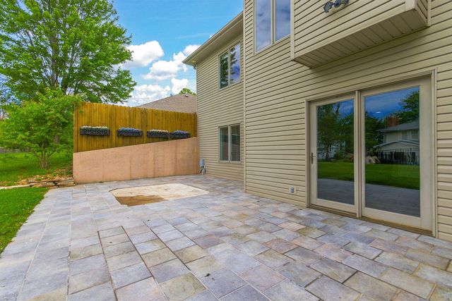 1317 TROON DR, Columbia, MO 65203