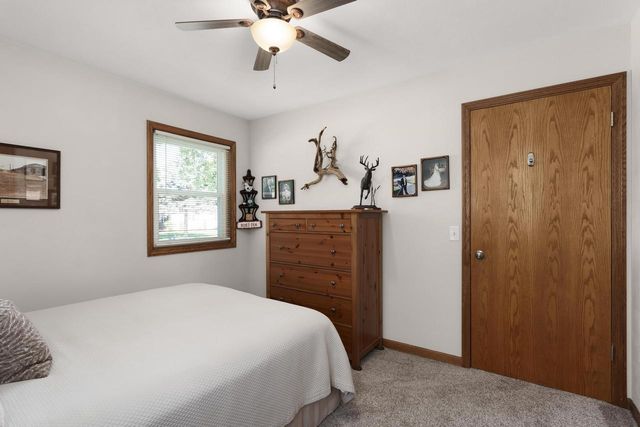 988 Nantucket Drive, Janesville, WI 53546