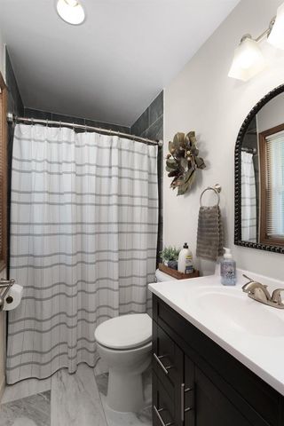 988 Nantucket Drive, Janesville, WI 53546