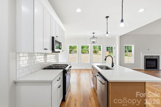 191 Cool Run, Lexington, NC 27295