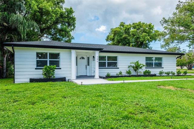 796 PINEWOOD DRIVE, Dunedin, FL 34698