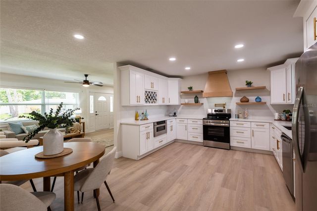 796 PINEWOOD DRIVE, Dunedin, FL 34698