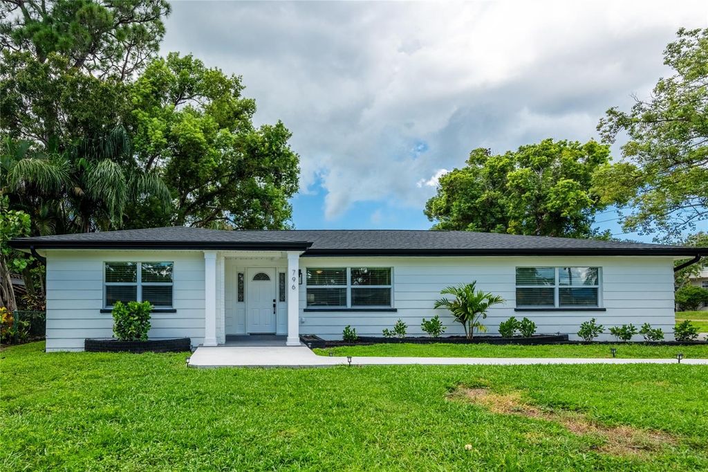 796 PINEWOOD DRIVE, Dunedin, FL 34698