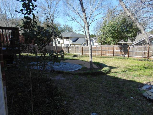 5806 Cedar Cliff DR, Austin, TX 78759
