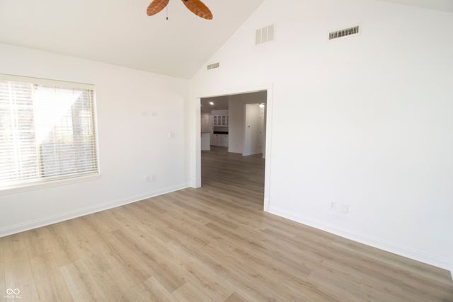 13895 Rue Charlot Lane, Mccordsville, IN 46055