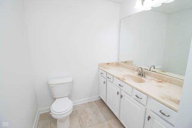 13895 Rue Charlot Lane, Mccordsville, IN 46055