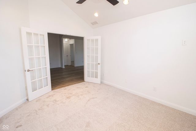 13895 Rue Charlot Lane, Mccordsville, IN 46055