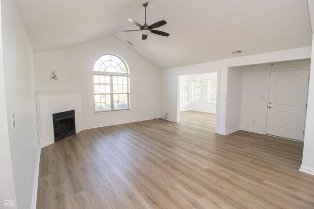 13895 Rue Charlot Lane, Mccordsville, IN 46055