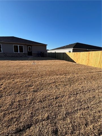 6506 NW Kathleen Street, Bentonville, AR 72713