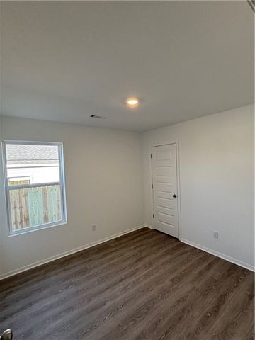 6506 NW Kathleen Street, Bentonville, AR 72713