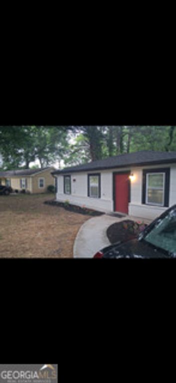 817 Ayrshire Circle NW, Atlanta, GA 30318