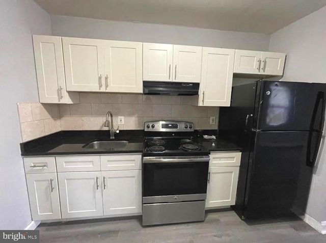 5633 MALCOLM ST, Philadelphia, PA 19143