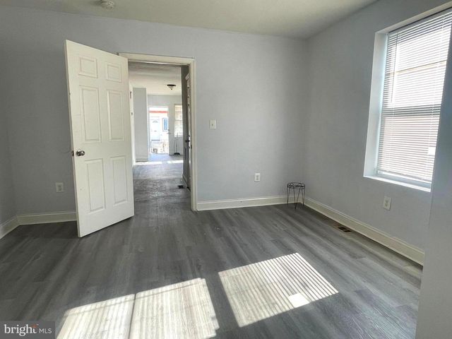 5633 MALCOLM ST, Philadelphia, PA 19143