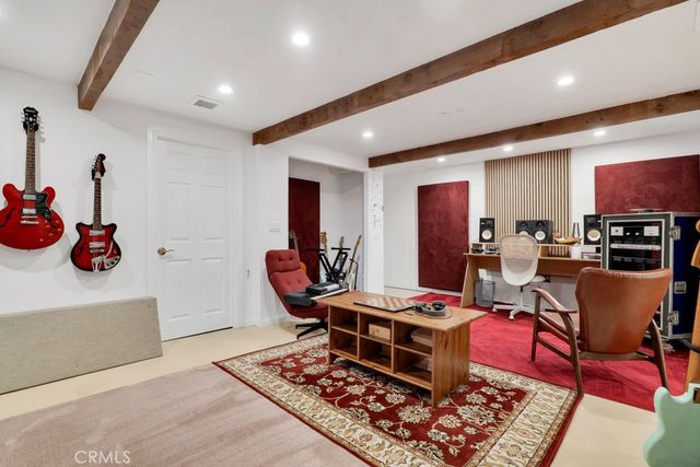4950 Aldama, Los Angeles, CA 90042