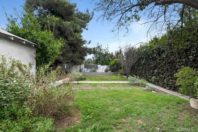4950 Aldama, Los Angeles, CA 90042