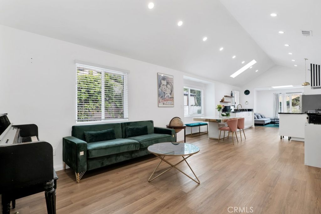 4950 Aldama, Los Angeles, CA 90042 — photo 2