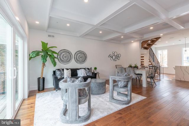 1111 E DUNTON ST, Philadelphia, PA 19123