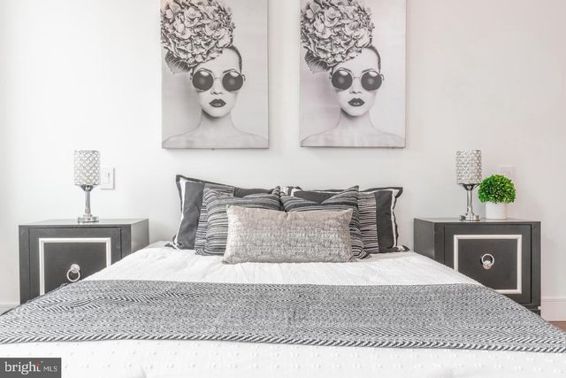 1111 E DUNTON ST, Philadelphia, PA 19123