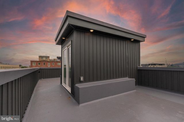 1111 E DUNTON ST, Philadelphia, PA 19123