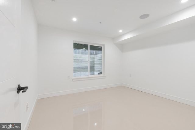 1111 E DUNTON ST, Philadelphia, PA 19123