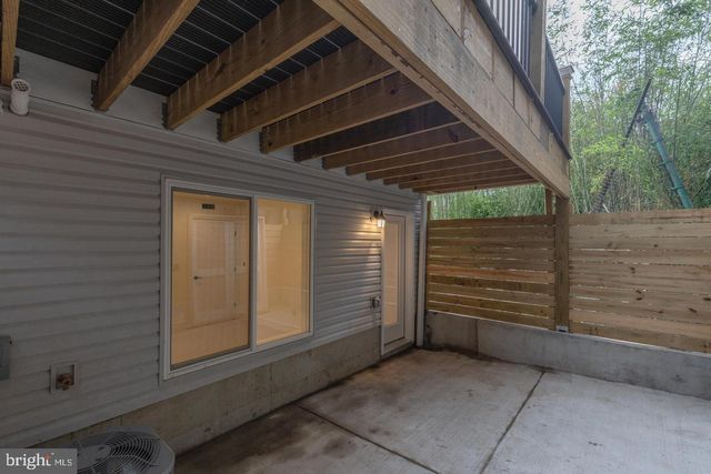 1111 E DUNTON ST, Philadelphia, PA 19123